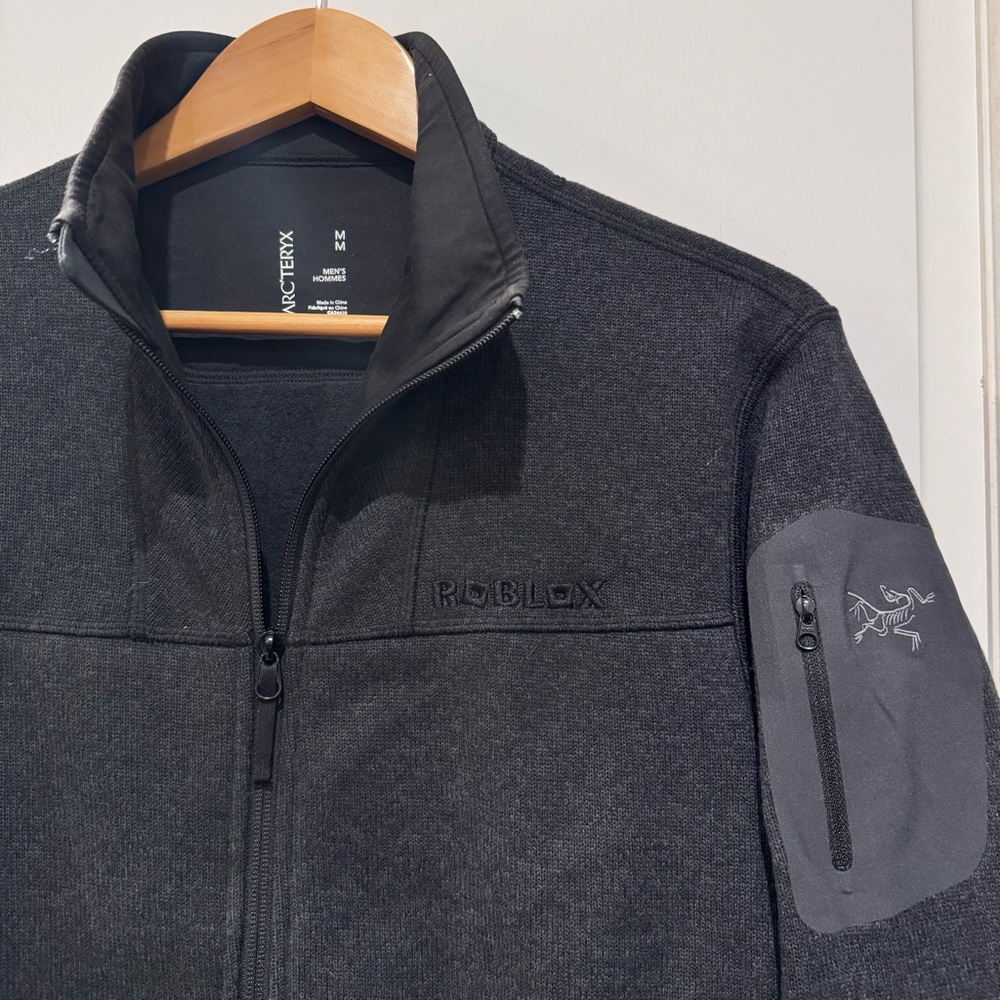 Arc’teryx x ROBLOX Covert Cardigan Black Heather Men’s M l
